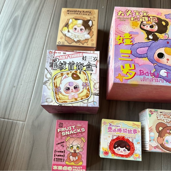 Blind Box Bundle - Picture 4 of 9